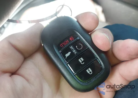 2024 Honda Cr-V Hybrid Sport-L from USA, damaged, VIN 7FARS5H88RE024929